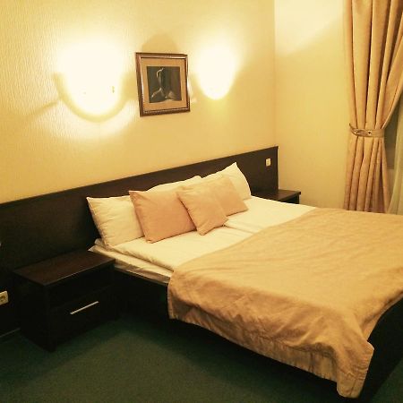 חארקיב Hotel Artua מראה חיצוני תמונה