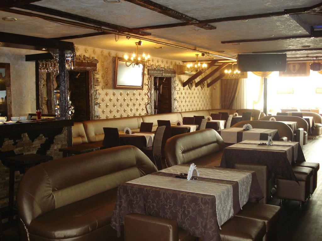 חארקיב Hotel Artua מראה חיצוני תמונה